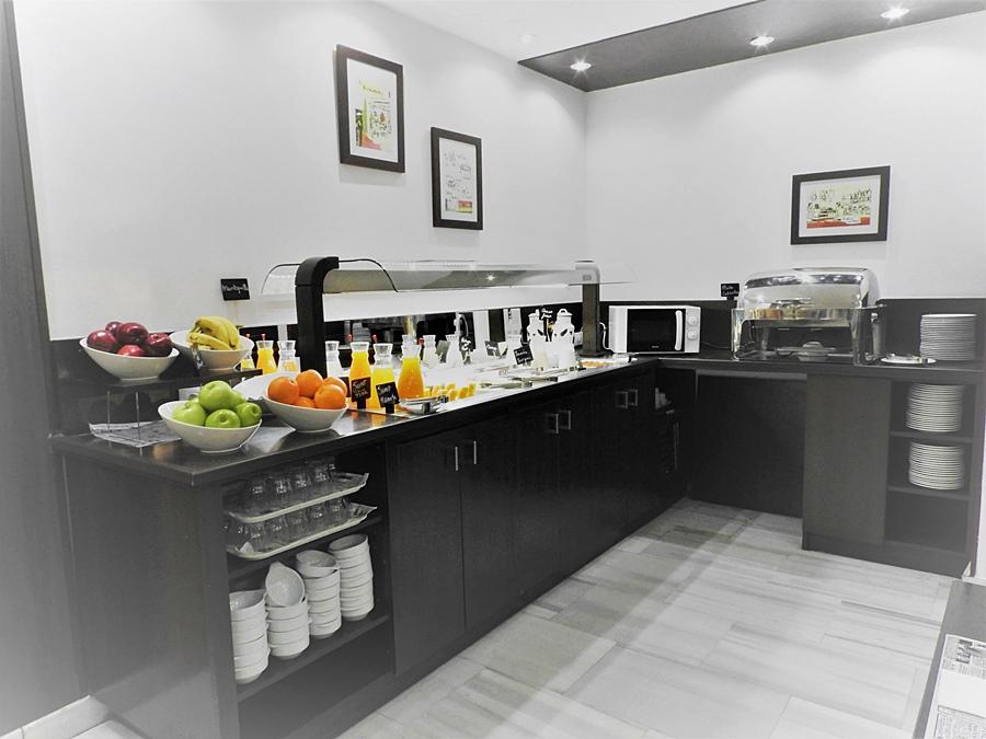 B&B Hotel Madrid Pinar De Las Rozas Bagian luar foto